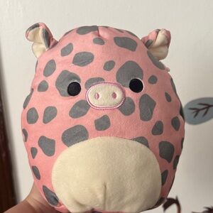 Aquitaine Squishmallow